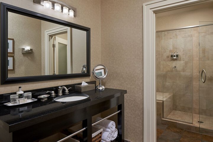 Craddock Terry Hotel Lynchburg, a Tribute Portfolio Hotel