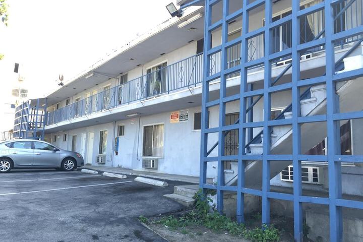 Hotel 6 of 45