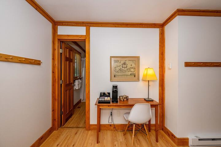 Hotel Interior 72 of 219