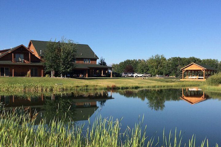 Gallatin River Lodge