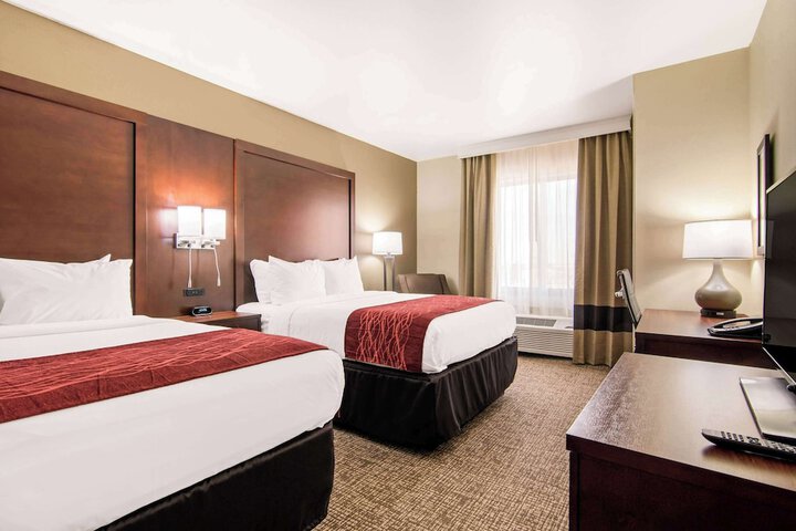 Comfort Inn & Suites Independence