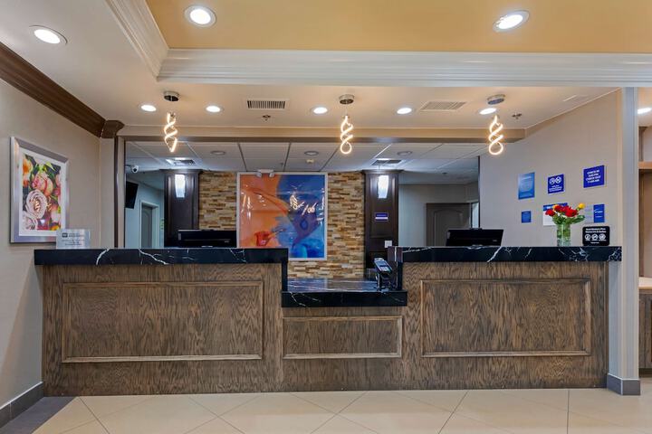 Hotel Interior 13 of 46