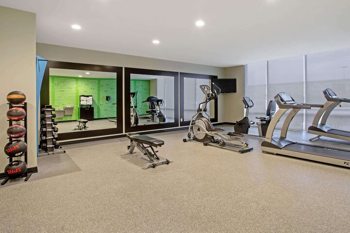 Health and Fitness 34 of 36