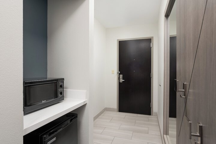 Room 19 of 57