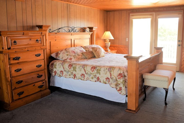 Blackbeards Lodge