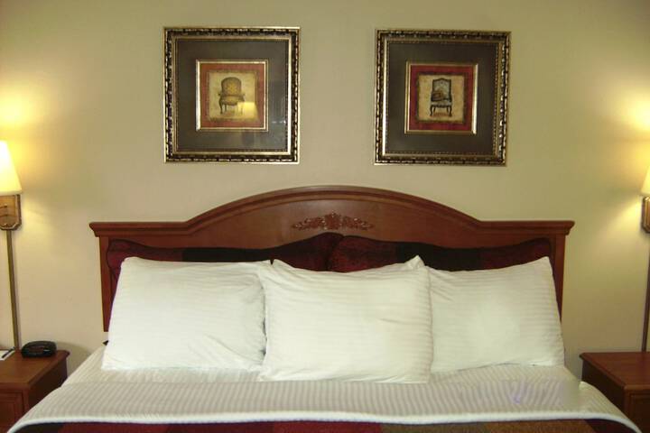 Room 19 of 36