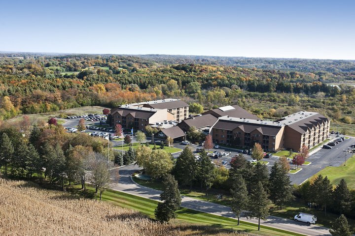 Timber Ridge Lodge and Waterpark