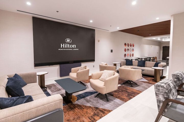 Hotel Interior 17 of 131