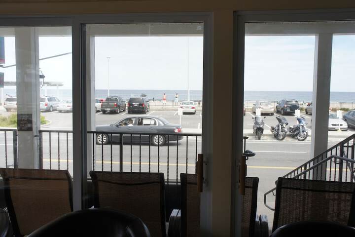 Hotel Interior 6 of 34