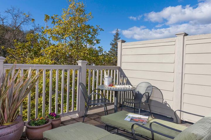 Terrace/Patio 50 of 52