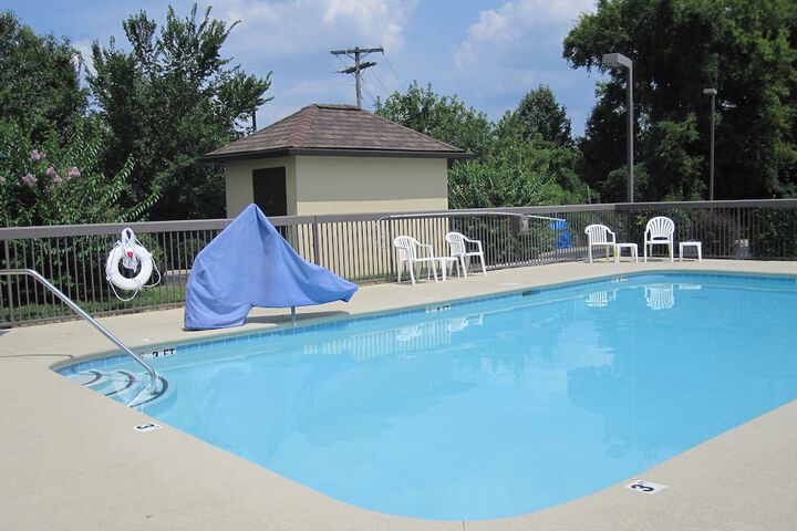 Pool 3 of 28