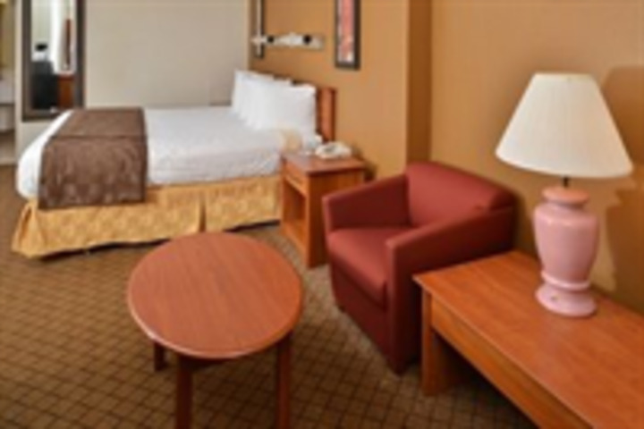 AMERICAS BEST VALUE INN & SUITES