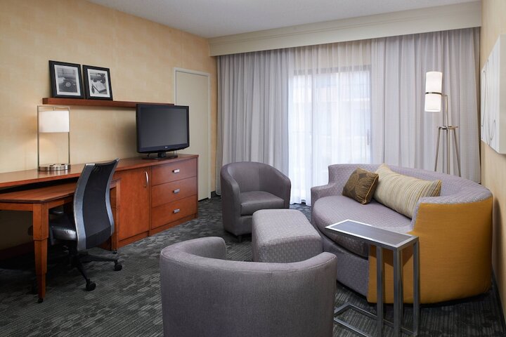 Room 18 of 31