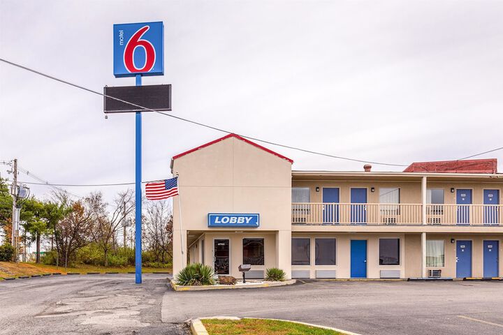 Hotel 2 of 37