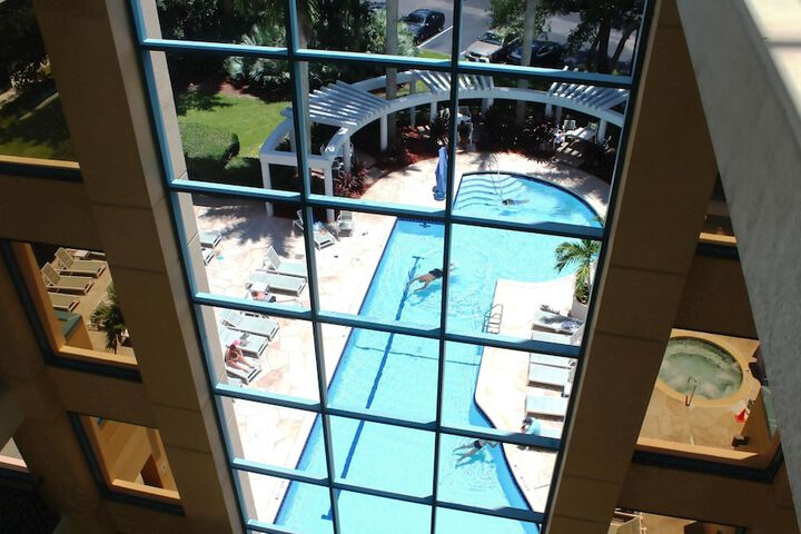 Hilton Boca Raton Suites