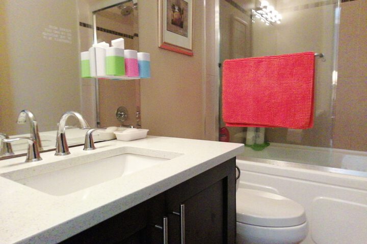 Room 14 of 74
