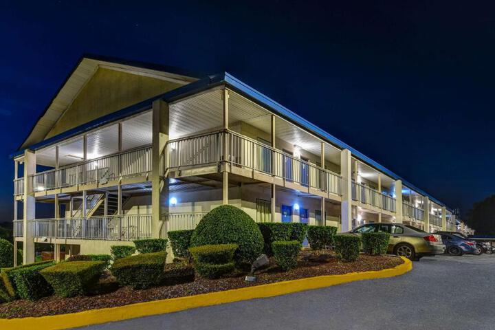 Motel 6-Atlanta GA
