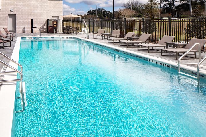 Pool 6 of 41