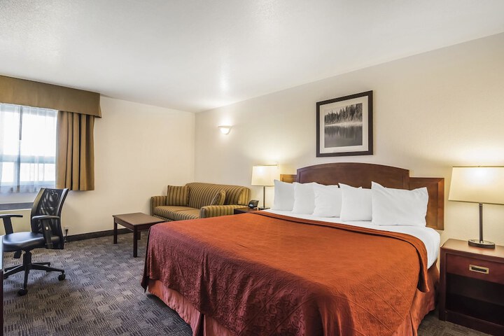 Quality Hotel & Conference Centre