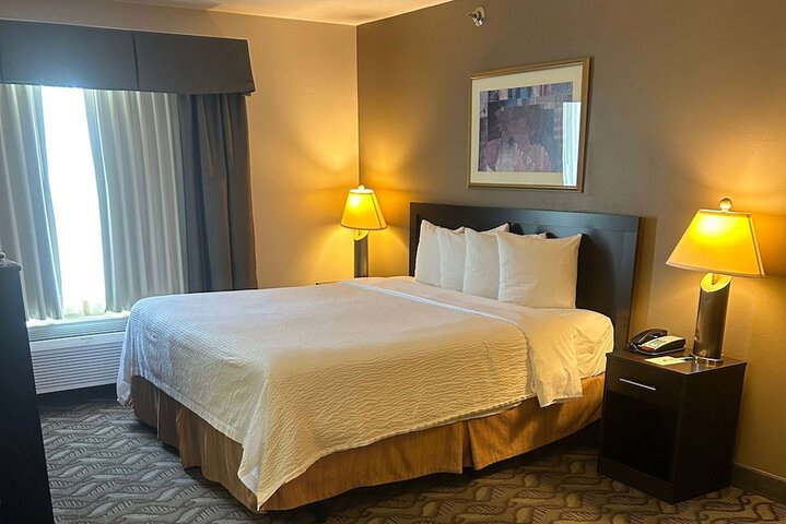 Room 35 of 52