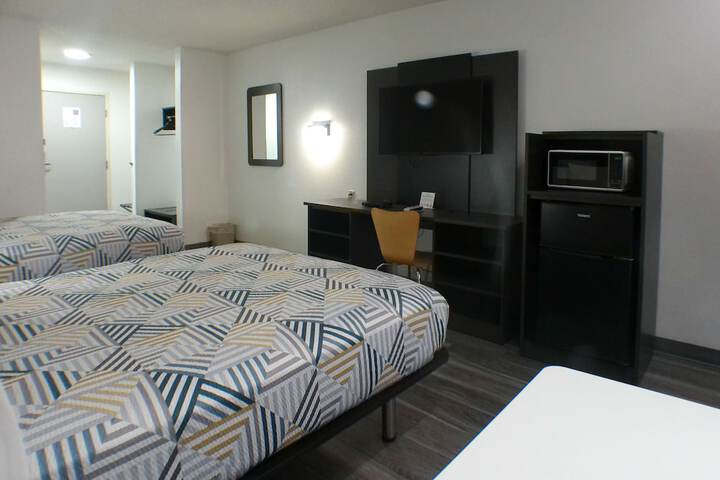 Room 35 of 48