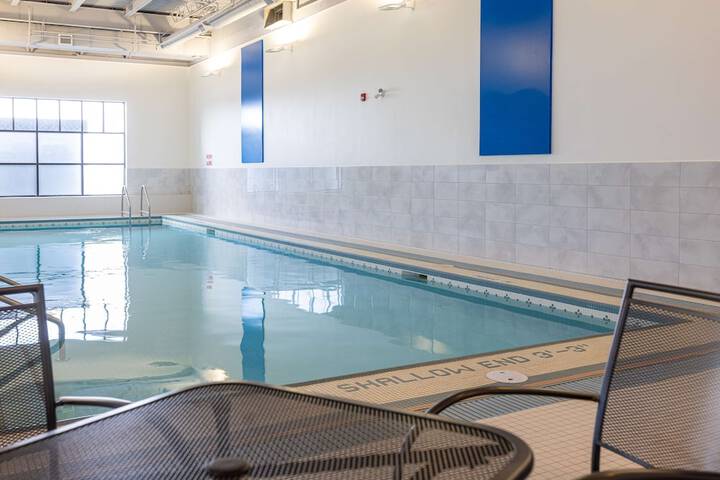 Pool 13 of 53