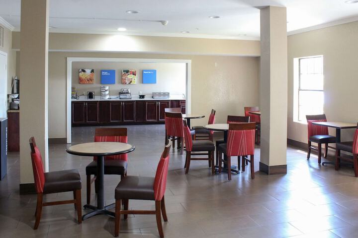 Comfort Inn & Suites Fultondale Gardendale I-65