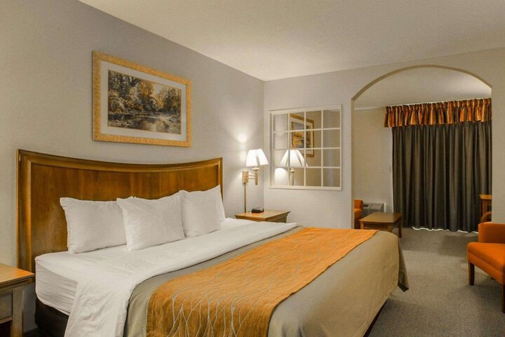 Room 34 of 35