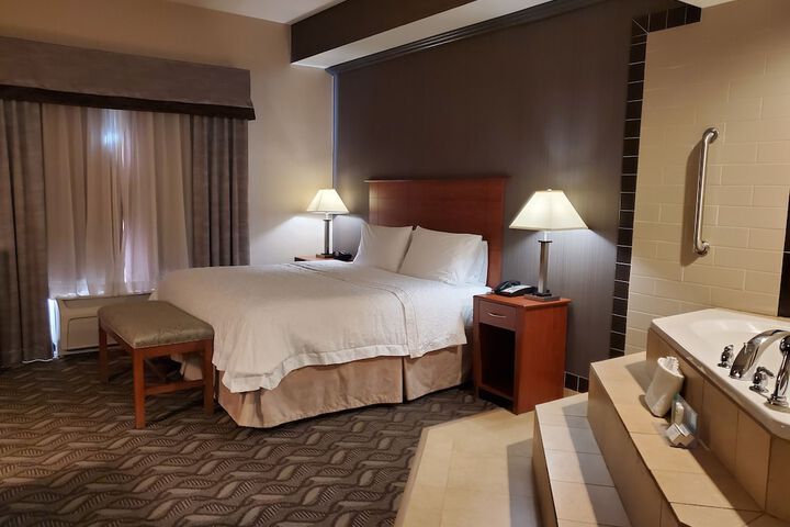 Room 14 of 29