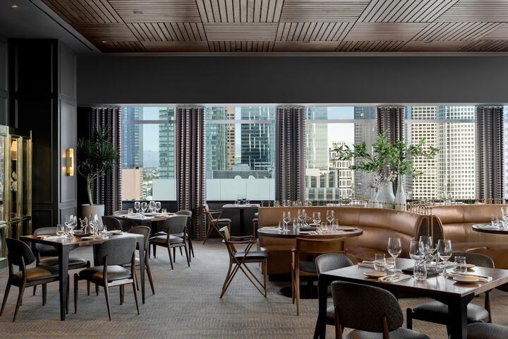 Dining 60 of 102