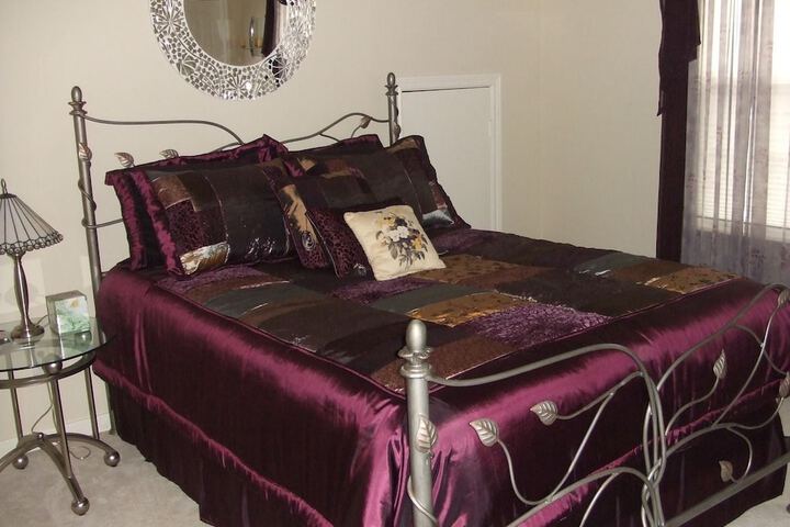 Room 21 of 27
