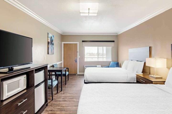 Room 14 of 47
