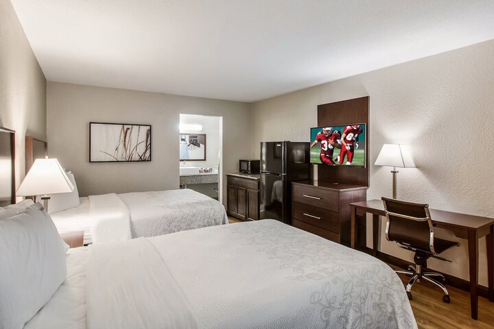 Red Roof Inn PLUS+ Dallas – Addison
