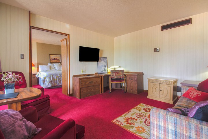 Room 25 of 65