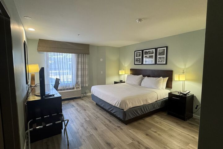 Wingate by Wyndham Bel Air I-95 Exit 77A / APG Area