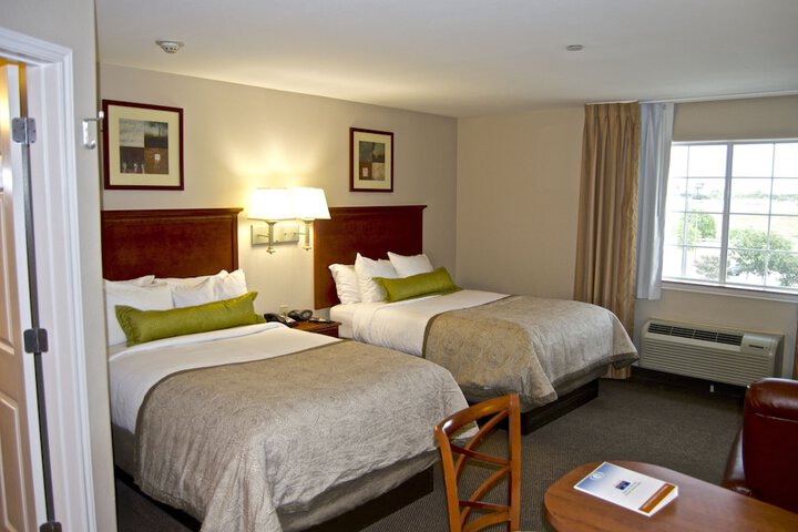 Room 18 of 26