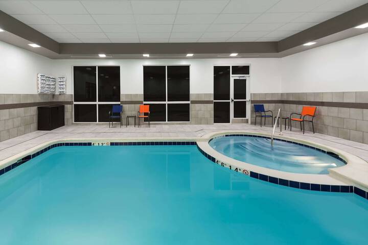 Pool 7 of 49