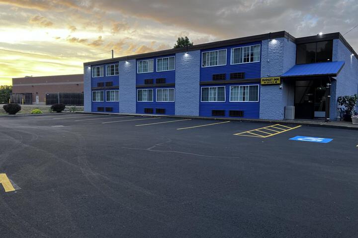Budget Inn Bath