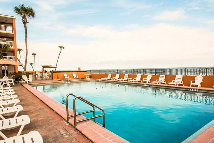 Pool 2 of 29