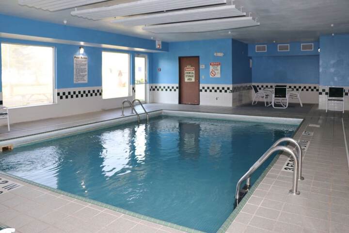 Pool 4 of 32