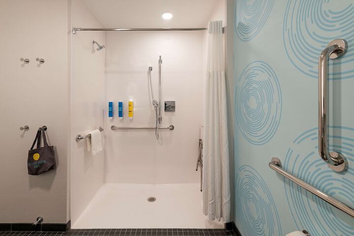 Room 20 of 46