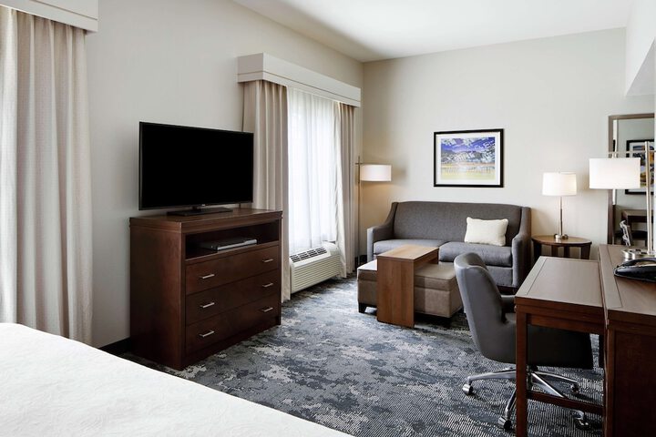 Room 15 of 27
