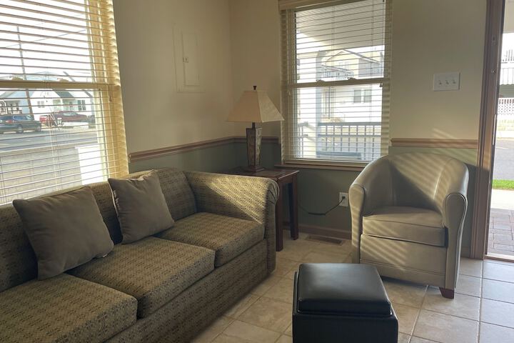 Room 147 of 185