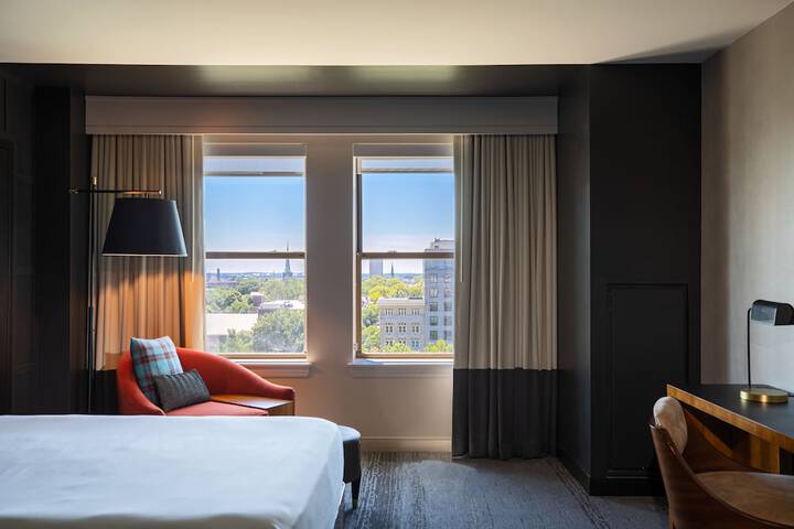 Renaissance Philadelphia Downtown Hotel