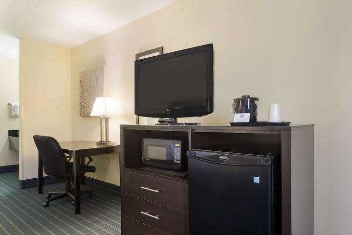 Room 18 of 31