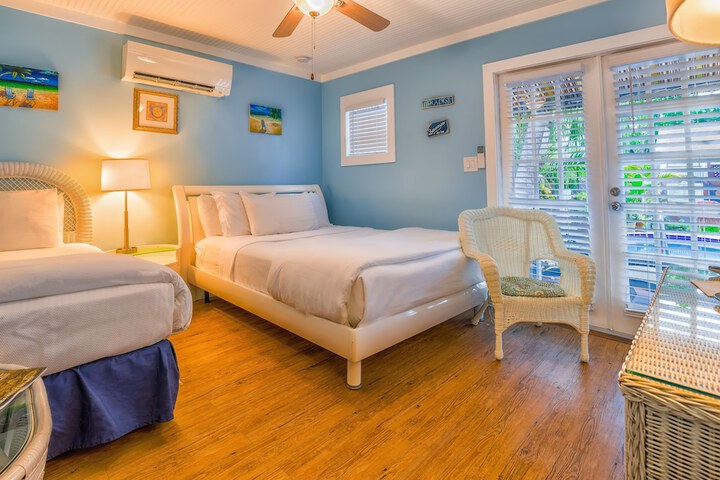 Room 15 of 64