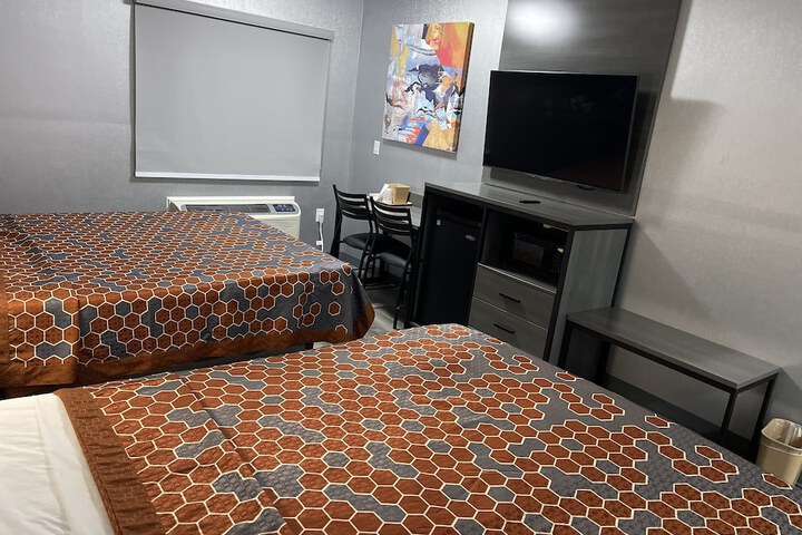 Room 37 of 43
