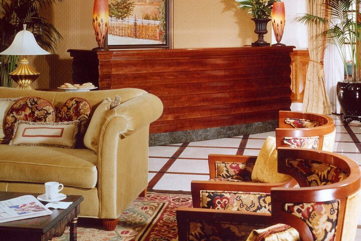 Hotel Interior 4 of 32