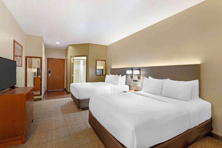 Room 51 of 61