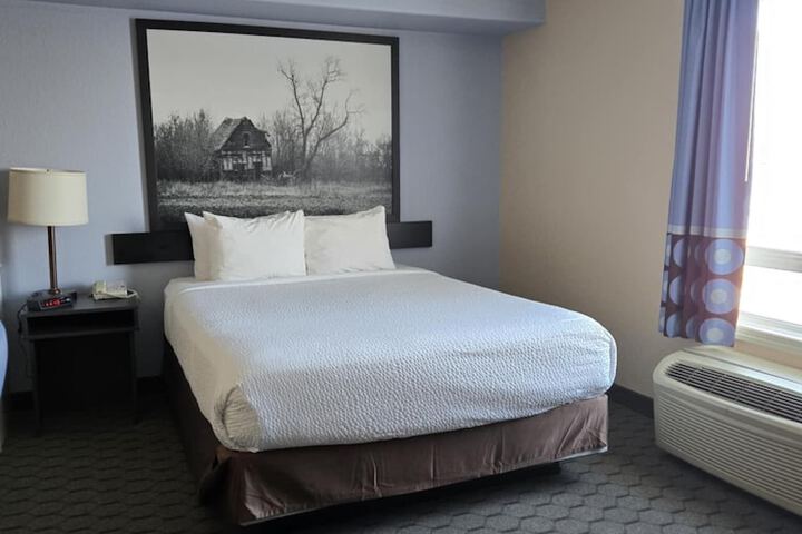 Room 26 of 67